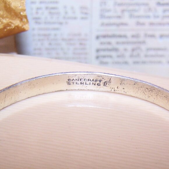 Danecraft Sterling Silver 1/4" Bangle Bracelet - Floral / Flower Design - Picture 9 of 9